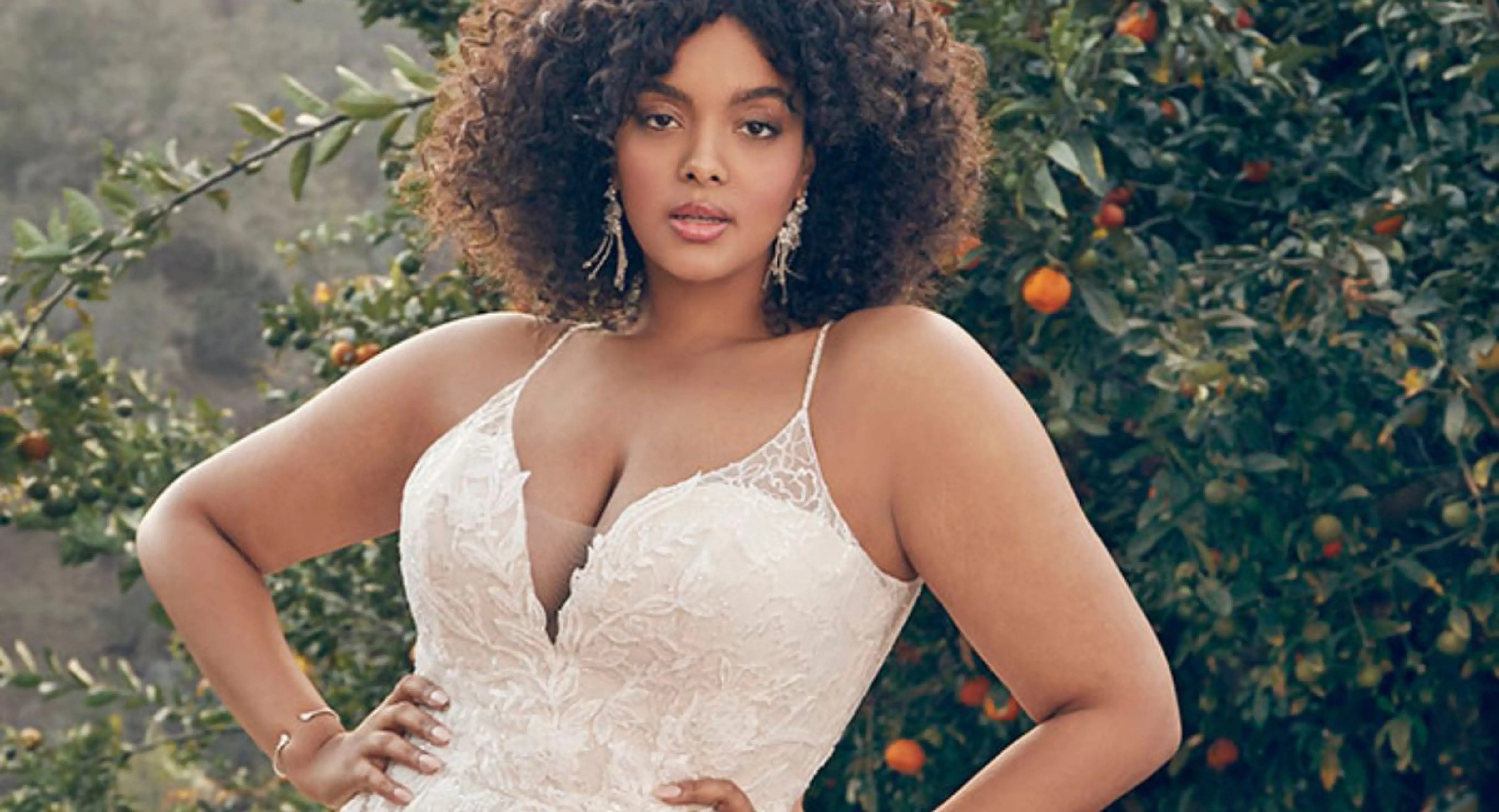 Plus size bride in a white gown