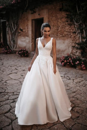 Abella AB402E Dasha Style #E204 #3 Ivory thumbnail