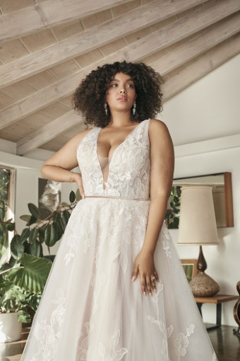 BeLoved by Casablanca Sophie Style #BL395 #15 Silver Blush/Light Purple/Ivory thumbnail