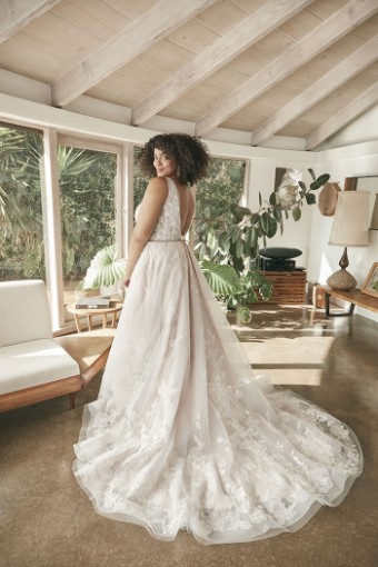 BeLoved by Casablanca Sophie Style #BL395 #16 Silver Blush/Light Purple/Ivory thumbnail