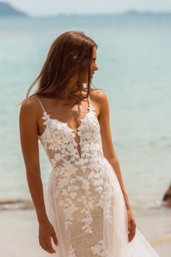 Madi Lane Jesslyn Style #ML22500 #10 Sand/Ivory thumbnail
