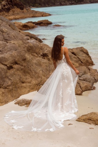 Madi Lane Jesslyn Style #ML22500 #9 Sand/Ivory thumbnail