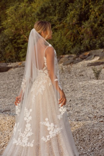 Madi Lane Jenica Style #ML22671 #15 Ivory/Mocha thumbnail