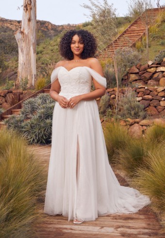 BeLoved by Casablanca Winter Style #BL412 #6 Nude/Ivory/Silver thumbnail