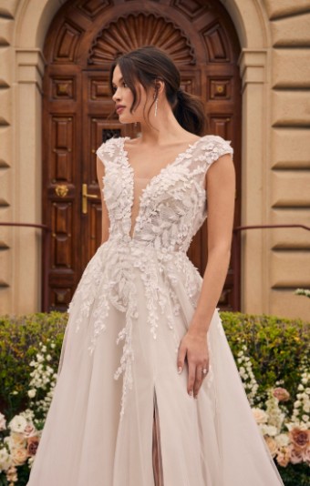 Casablanca Bridal Mirabelle Style #2551 #10 Light Nude/Ivory/Silver thumbnail