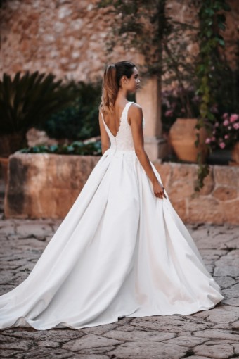 Abella AB402E Dasha Style #E204 #2 Ivory thumbnail