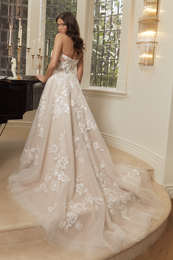 Casablanca Bridal Maude Style #2559 #10 Nude/Ivory thumbnail