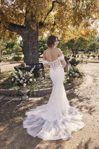 Casablanca Bridal Everest Style #2532FB #3 default Ivory/Nude/Ivory thumbnail