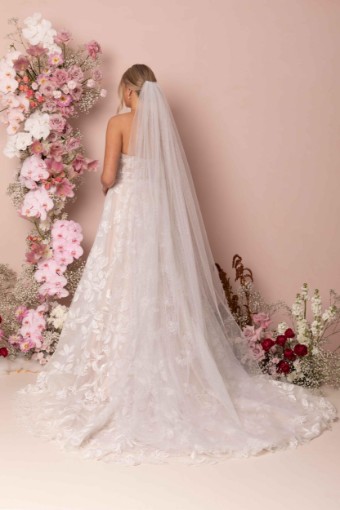 Madi Lane Kyann Style #ML23490 #4 Ivory/Mocha thumbnail