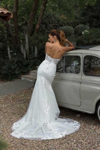 Madi Lane Pascale Style #ML23202LN #1 Ivory Only thumbnail