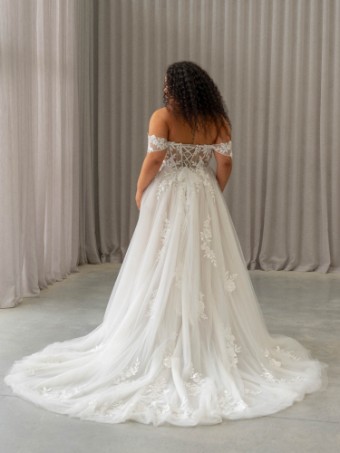 Madi Lane Twyla Style #ML24711LNFL #1 Ivory/Mocha thumbnail