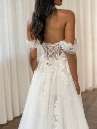 Madi Lane Twyla Style #ML24711LNFL #4 Ivory/Mocha thumbnail
