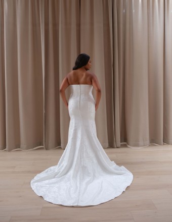 Serene Iris Style #SR2424 #1 Ivory thumbnail