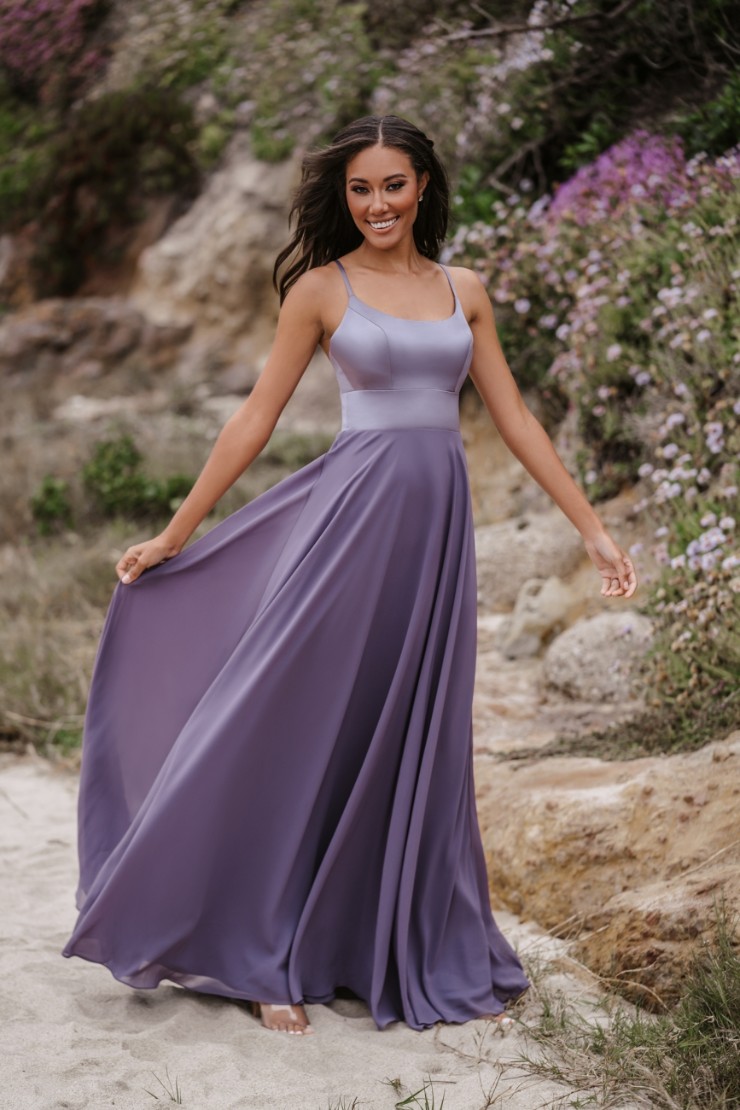 Allure Bridals #1691 Default Thumbnail Image