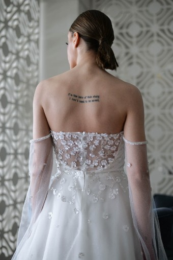 Monsolo Couture Victoria Style #M1312 #1 Ivory thumbnail