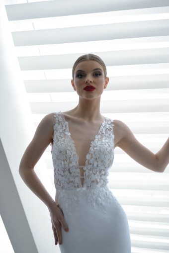 Monsolo Couture Misty Style #M1305 #2 Ivory/Nude thumbnail
