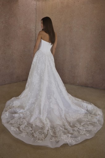 Casablanca Bridal Verona Style #2610 #9 Ivory/Ivory thumbnail
