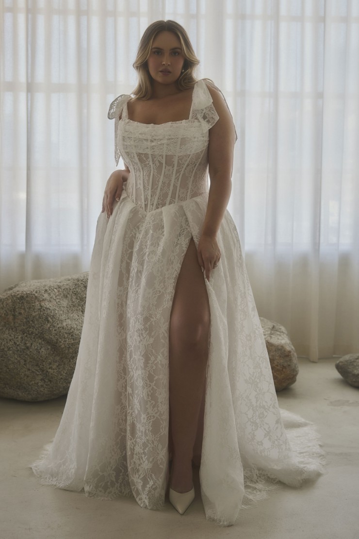 Casablanca Bridal Bennet Default Thumbnail Image